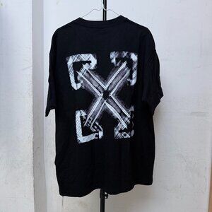 Off White Classic Arrow Printed Black T-shirt Size M
